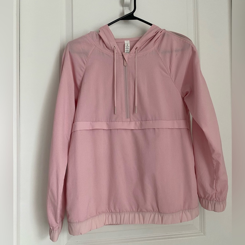 Lululemon Quarter zip wind breaker
